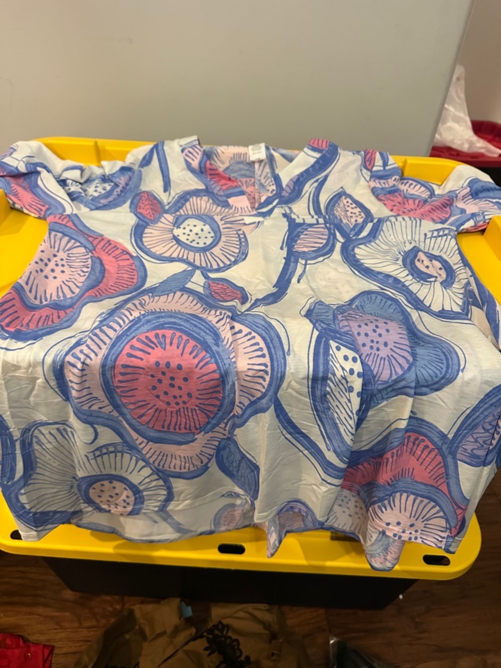 Women's Floral Short Sleeve Tunic Top in Pink & Blue